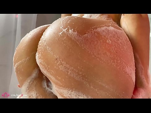❤️ Brunette Akuseweretsa maliseche ndi Vibrator mpaka Intense Orgasm mu Shower ❤️  pa ny.pinkporno.ru  ❌️